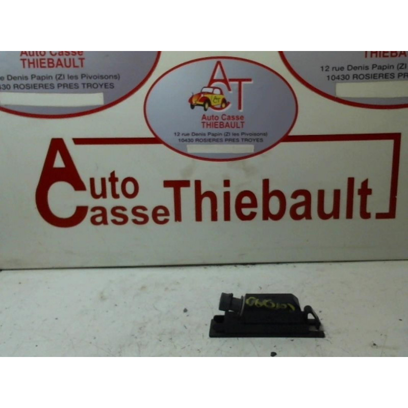 Eclairage de plaque OPEL CORSA C VOITURE A HAYON 1.7 DI d’occasion
