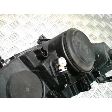 Optique avant principal gauche (feux)(phare) PEUGEOT 307 PHASE 1 d’occasion