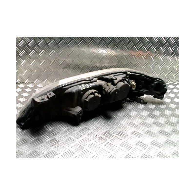 Optique avant principal droit (feux)(phare) RENAULT LAGUNA 2 PHASE 1 BREAK d’occasion