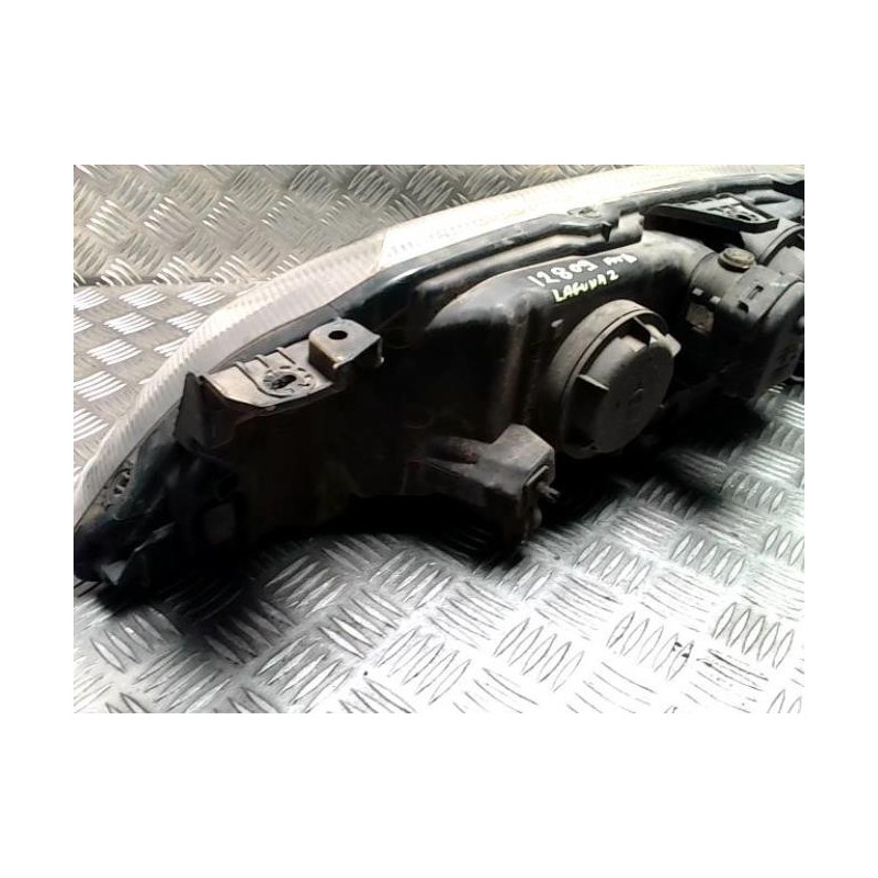 Optique avant principal droit (feux)(phare) RENAULT LAGUNA 2 PHASE 1 BREAK d’occasion