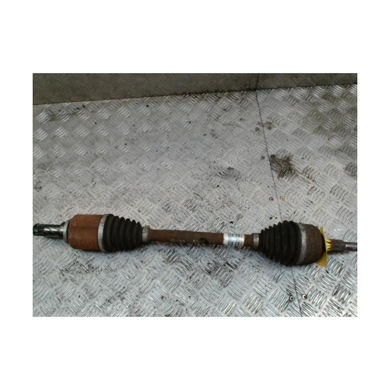 Cardan gauche (transmission) RENAULT MEGANE 3 PHASE 1 d’occasion