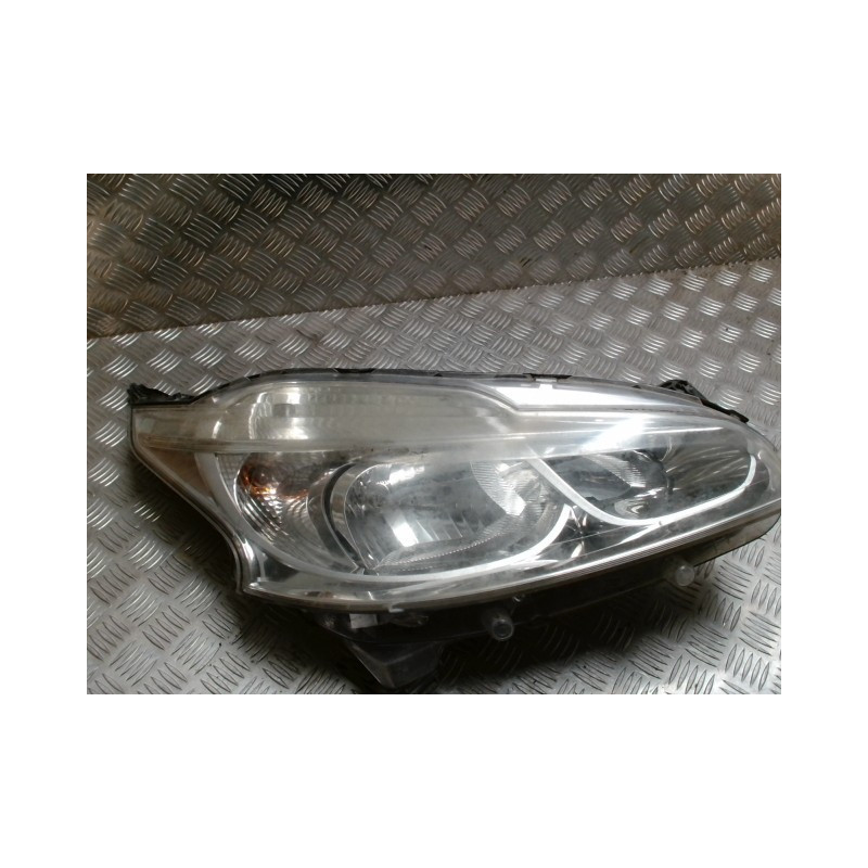 Optique avant principal droit (feux)(phare) PEUGEOT 208 1 PHASE 1 d’occasion