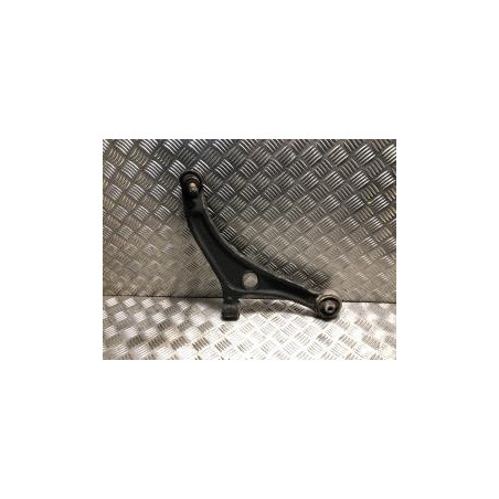 Triangle avant droit HYUNDAI I 40 PHASE 1 BREAK d’occasion