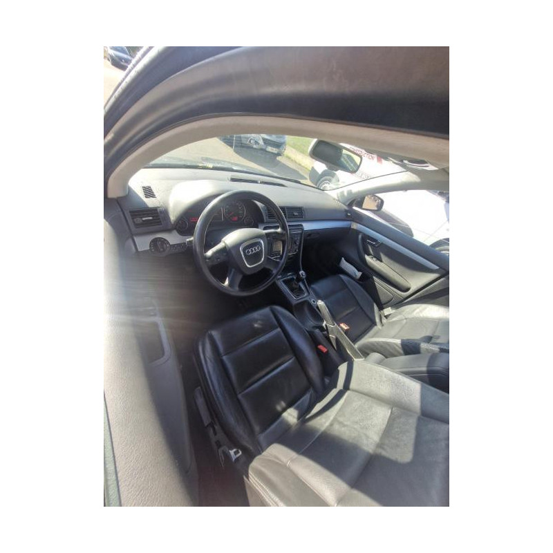 Calandre AUDI A4 2 PHASE 2 d’occasion