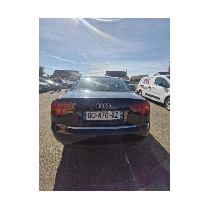 Calandre AUDI A4 2 PHASE 2 d’occasion
