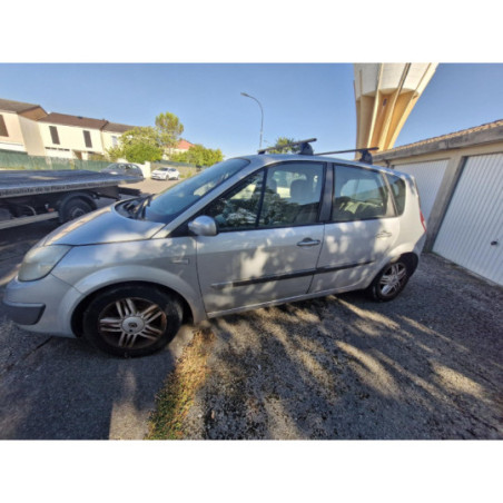 Platine feu arriere droit RENAULT SCENIC d’occasion