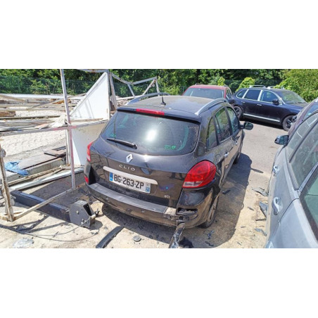 Anti brouillard gauche (feux) RENAULT CLIO 3 PHASE 2 BREAK d’occasion