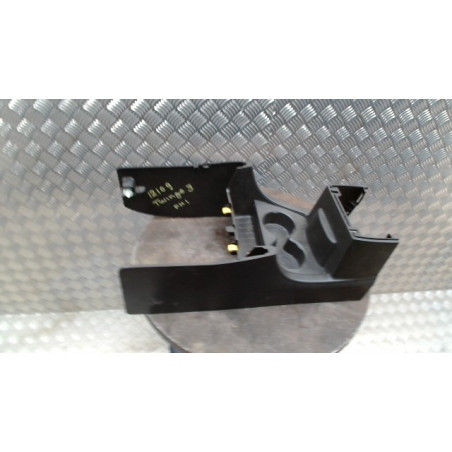Console central (interieur plastique) RENAULT TWINGO 3 PHASE 1 d’occasion