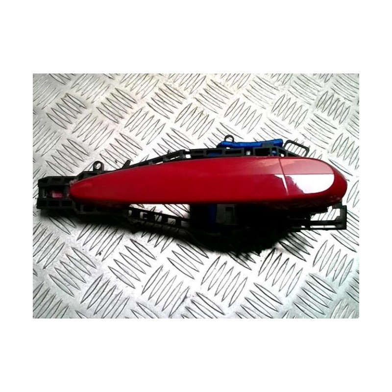 Poignee porte arriere droit BMW SERIE 1 F20 PHASE 1 d’occasion