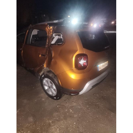 Vitre arriere droit DACIA DUSTER 2 PHASE 1 d’occasion