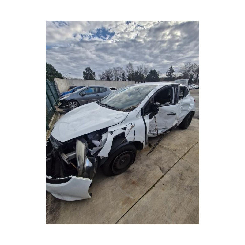 Platine feu arriere droit RENAULT CLIO 4 PHASE 1 d’occasion