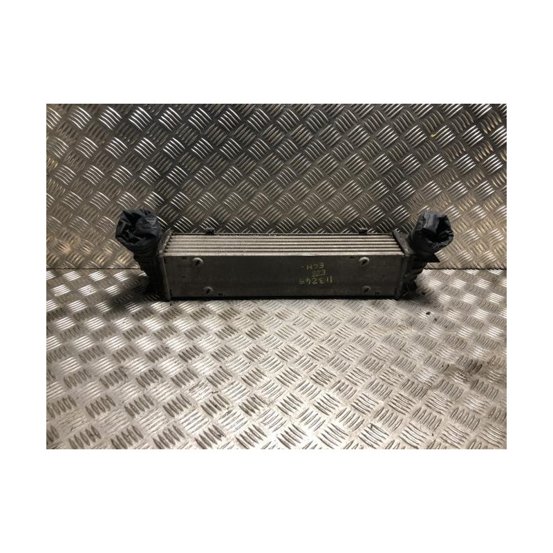 Echangeur air (Intercooler) BMW SERIE 1 E88 CABRIO d’occasion