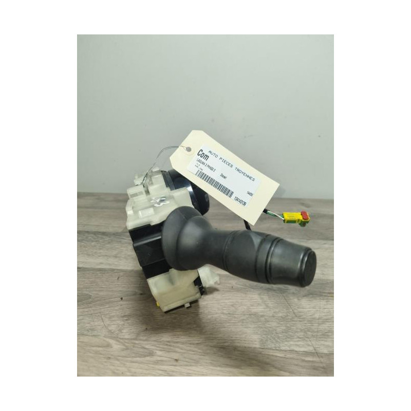 Com (Bloc Contacteur Tournant+Commodo Essuie Glace+Commodo Phare) RENAULT LAGUNA 3 PHASE 2 BREAK d’occasion