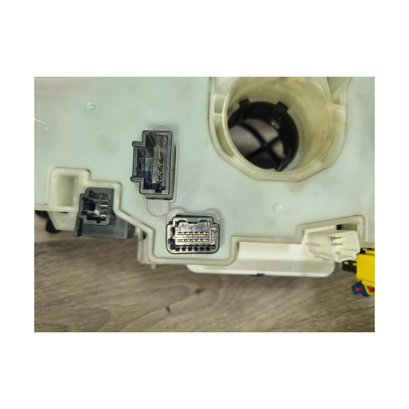 Com (Bloc Contacteur Tournant+Commodo Essuie Glace+Commodo Phare) RENAULT LAGUNA 3 PHASE 2 BREAK d’occasion