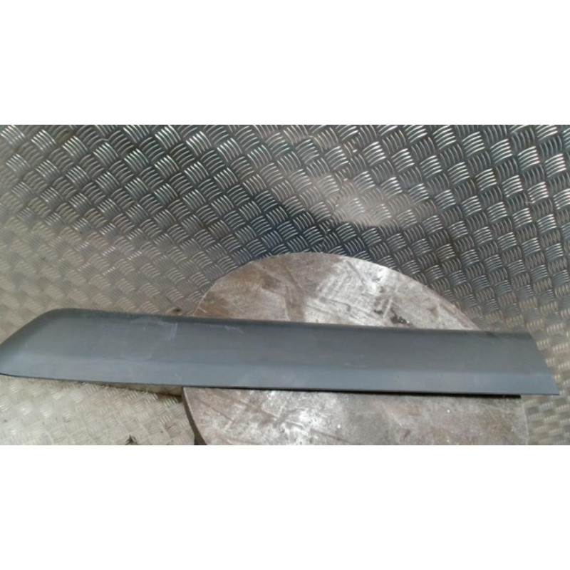 Baguette de porte arriere gauche  CITROEN BERLINGO 2 PHASE 3 d’occasion