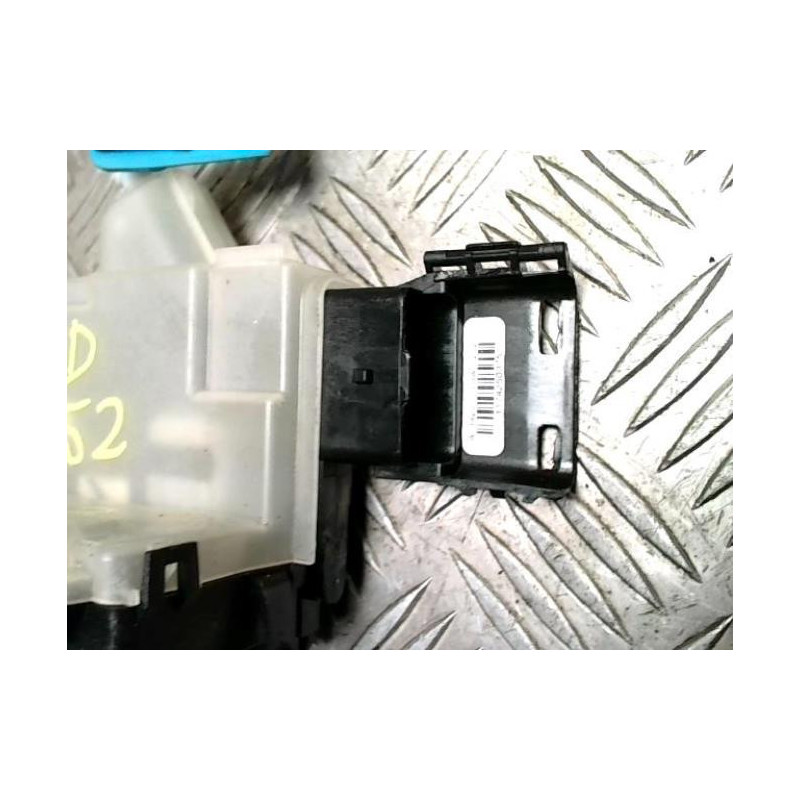 Serrure avant droit CITROEN BERLINGO 3 M PHASE 1 d’occasion