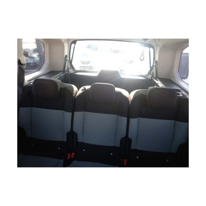 Serrure avant droit CITROEN BERLINGO 3 M PHASE 1 d’occasion