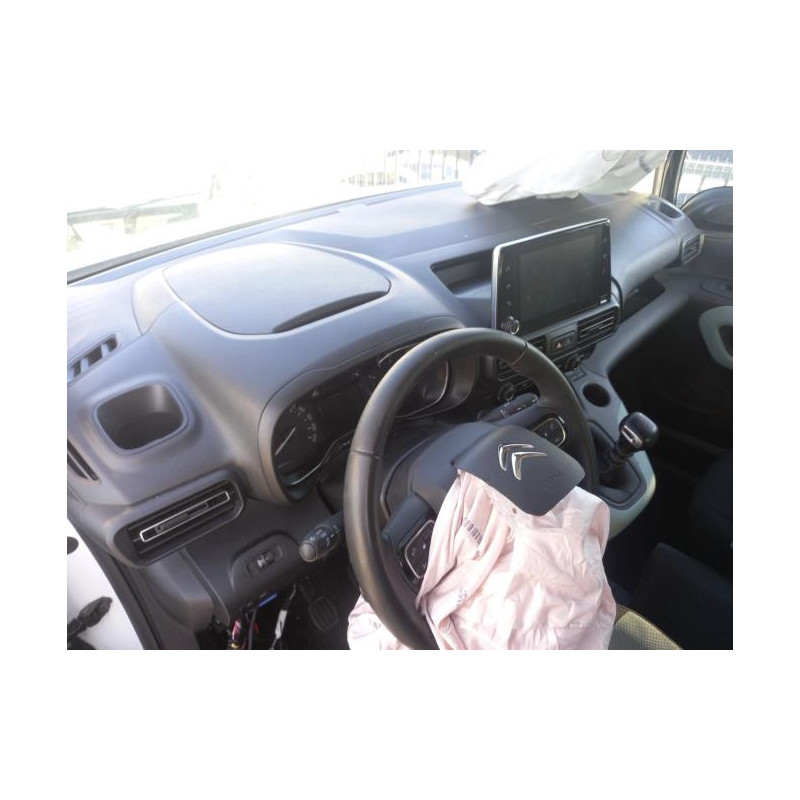 Serrure avant droit CITROEN BERLINGO 3 M PHASE 1 d’occasion