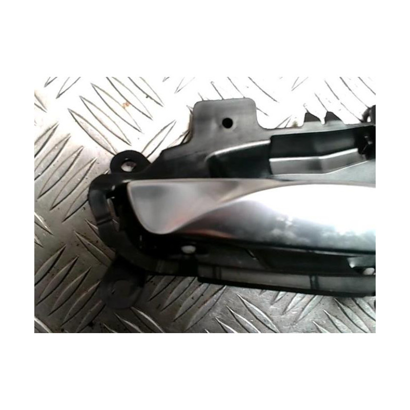 Poignee interieur avant gauche BMW SERIE 1 F20 PHASE 1 d’occasion