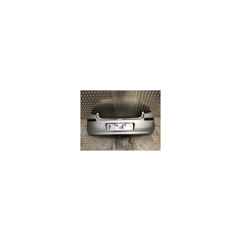 Pare choc arriere RENAULT CLIO 3 PHASE 1 d’occasion