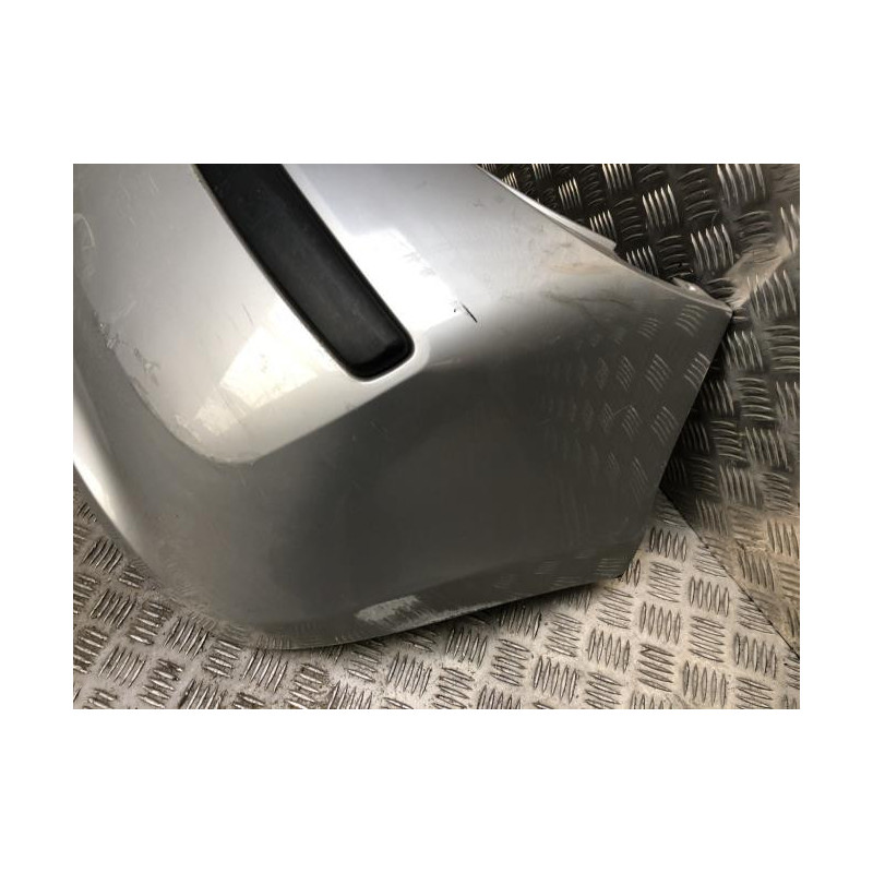 Pare choc arriere RENAULT CLIO 3 PHASE 1 d’occasion
