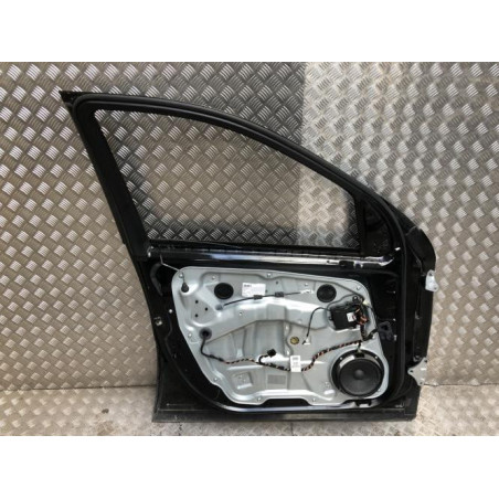 Porte avant gauche MERCEDES CLASSE M 164 PHASE 1 d’occasion