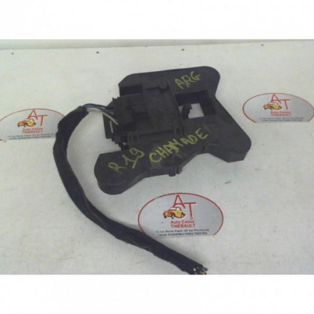 Platine feu arriere gauche RENAULT R19 CHAMADE PHASE 1 d’occasion