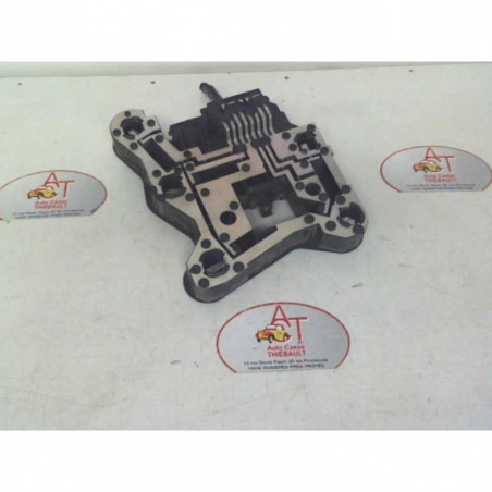 Platine feu arriere droit RENAULT R19 CHAMADE PHASE 1 d’occasion
