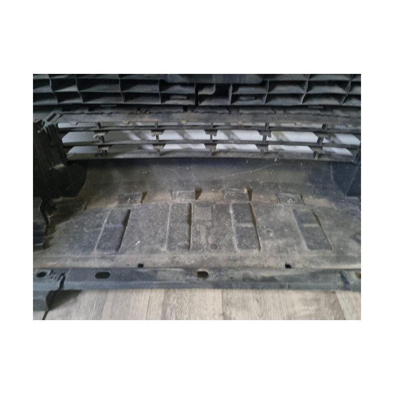 Pare choc avant RENAULT MEGANE 2 d’occasion