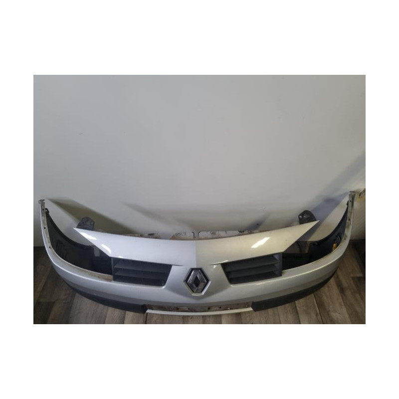 Pare choc avant RENAULT MEGANE 2 d’occasion