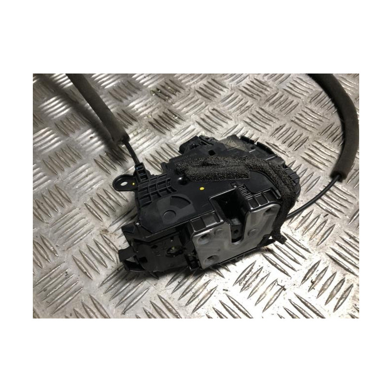 Serrure avant droit NISSAN MICRA 5 d’occasion