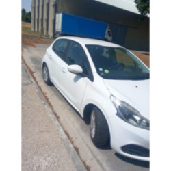 Pare choc avant PEUGEOT 208 1 PHASE 2 d’occasion