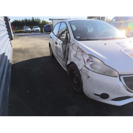 Armature avant, Masque avant PEUGEOT 208 1 PHASE 1 d’occasion
