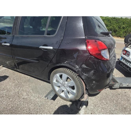 Anti brouillard gauche (feux) RENAULT CLIO 3 PHASE 2 d’occasion