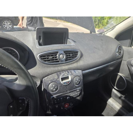 Anti brouillard gauche (feux) RENAULT CLIO 3 PHASE 2 d’occasion