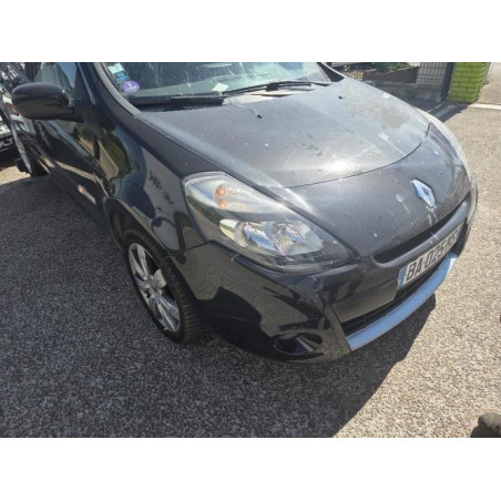 Anti brouillard gauche (feux) RENAULT CLIO 3 PHASE 2 d’occasion