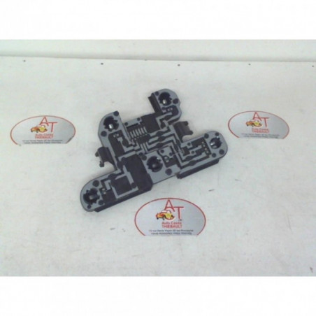 Platine feu arriere gauche RENAULT MEGANE I PHASE 2 d’occasion