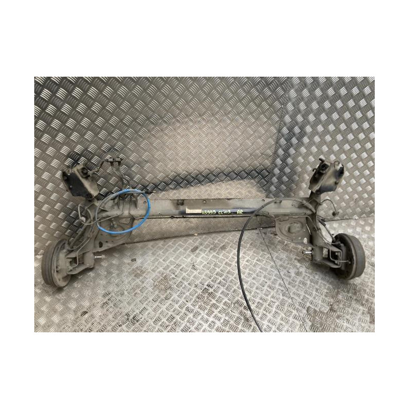 Train arriere complet RENAULT CLIO 3 PHASE 1 d’occasion