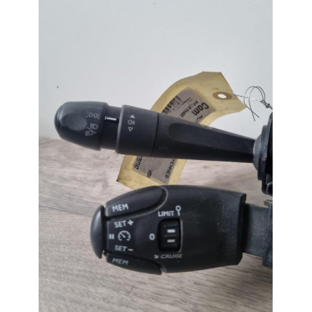 Com (Bloc Contacteur Tournant+Commodo Essuie Glace+Commodo Phare) PEUGEOT RIFTER PHASE 1 d’occasion