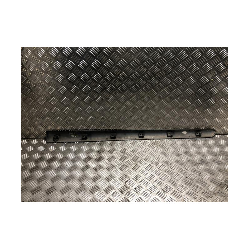 Baguette de porte avant gauche CITROEN C3 1 PHASE 2 d’occasion