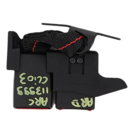 Attache ceinture avant droit RENAULT CLIO 3 PHASE 1 d’occasion