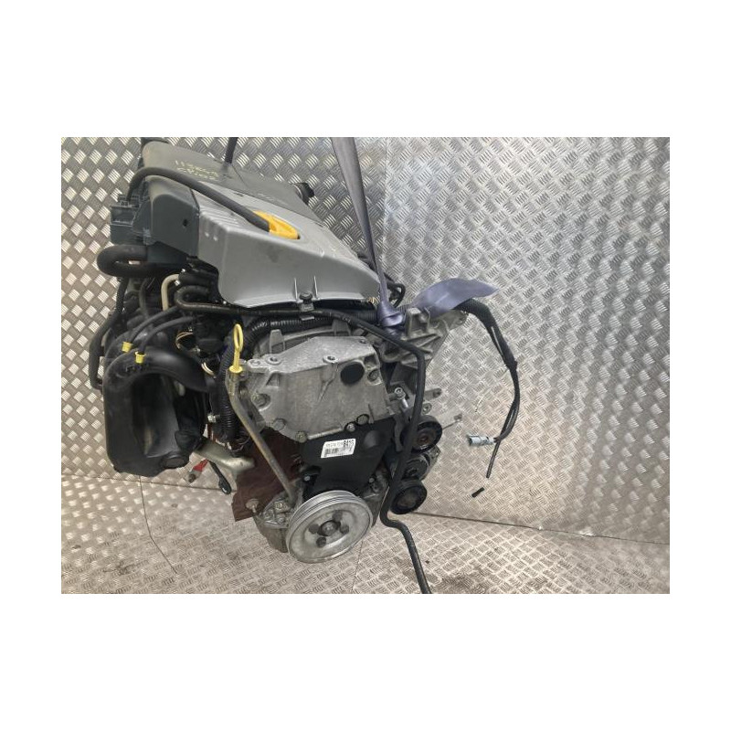 Moteur RENAULT CLIO 2 PHASE 1 d’occasion