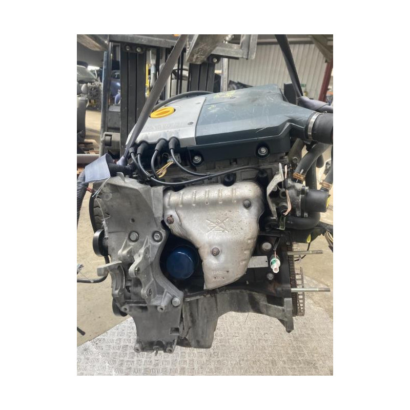 Moteur RENAULT CLIO 2 PHASE 1 d’occasion
