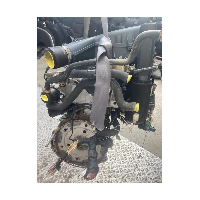 Moteur RENAULT CLIO 2 PHASE 1 d’occasion