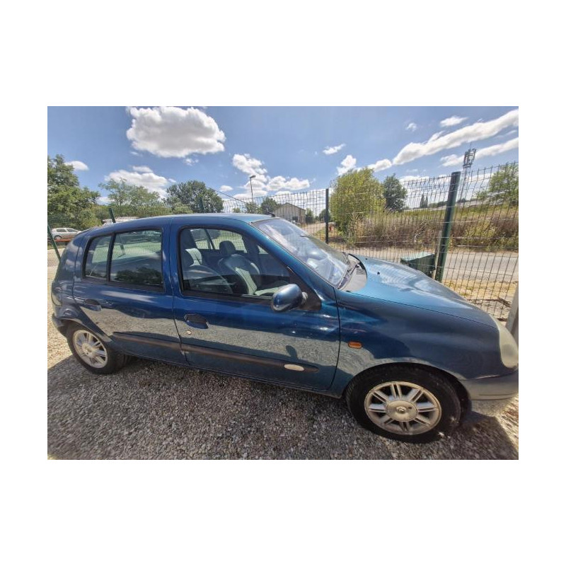 Moteur RENAULT CLIO 2 PHASE 1 d’occasion