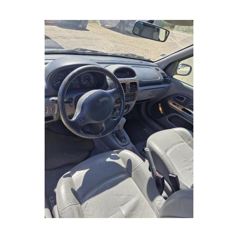 Moteur RENAULT CLIO 2 PHASE 1 d’occasion