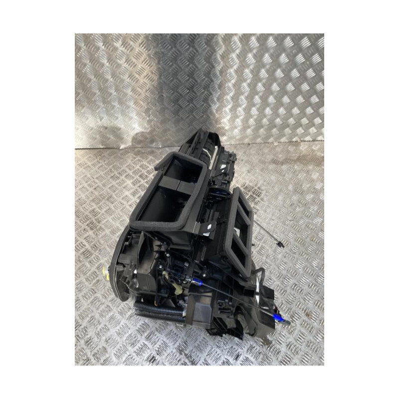 Bloc chauffage VOLKSWAGEN POLO 6 PHASE 1 d’occasion