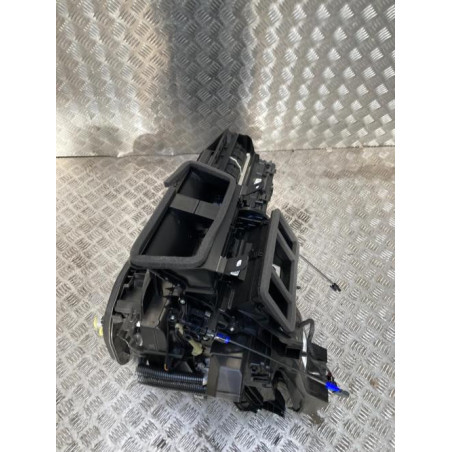 Bloc chauffage VOLKSWAGEN POLO 6 PHASE 1 d’occasion