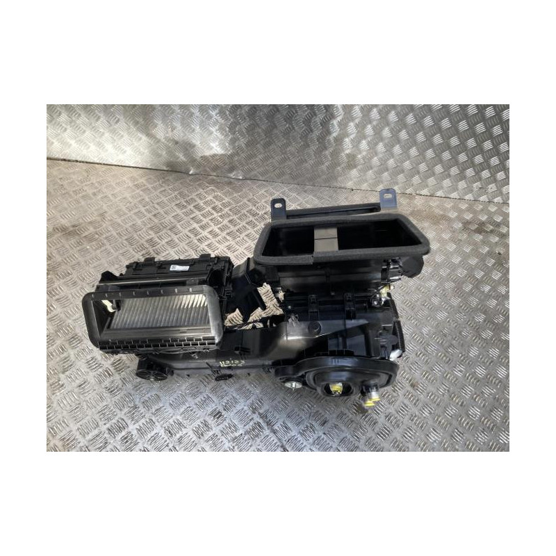 Bloc chauffage VOLKSWAGEN POLO 6 PHASE 1 d’occasion