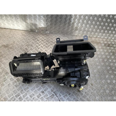 Bloc chauffage VOLKSWAGEN POLO 6 PHASE 1 d’occasion